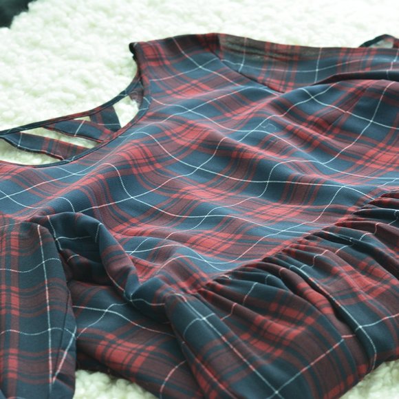 H&M Plaid‎ Crossback Dress - Picture 4 of 6